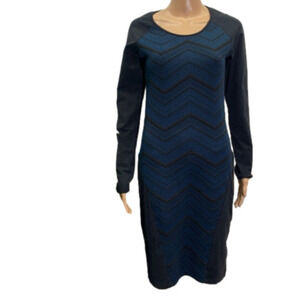 140. Willow & Clay cute dress size L